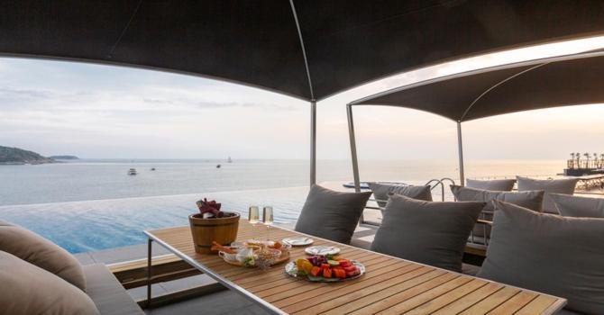 Villa Thousand Cliffs Nai Harn Esterno foto