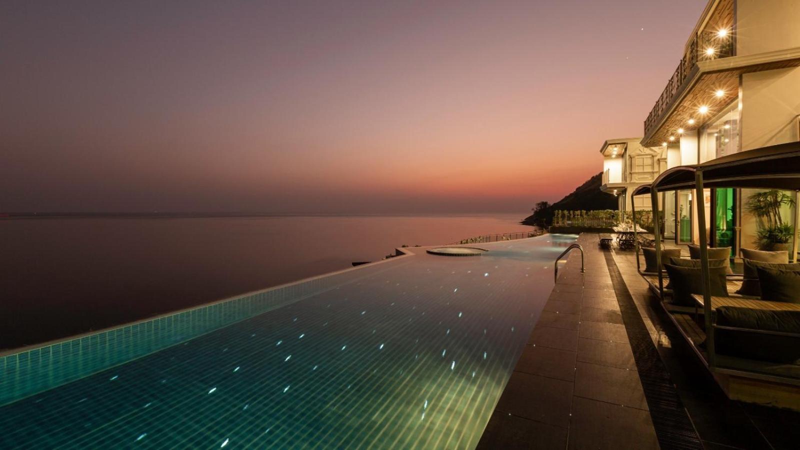 Villa Thousand Cliffs Nai Harn Esterno foto