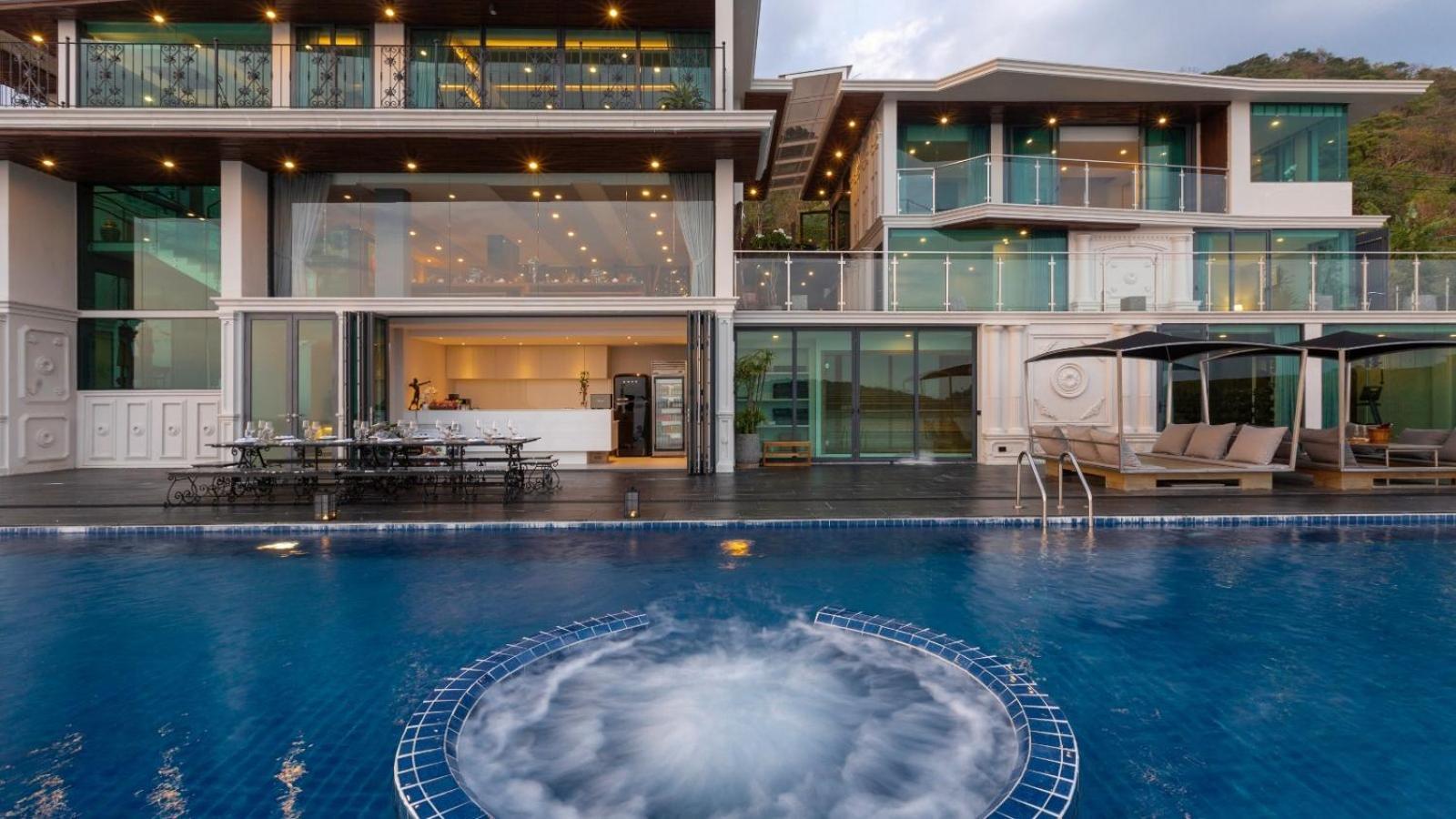 Villa Thousand Cliffs Nai Harn Esterno foto