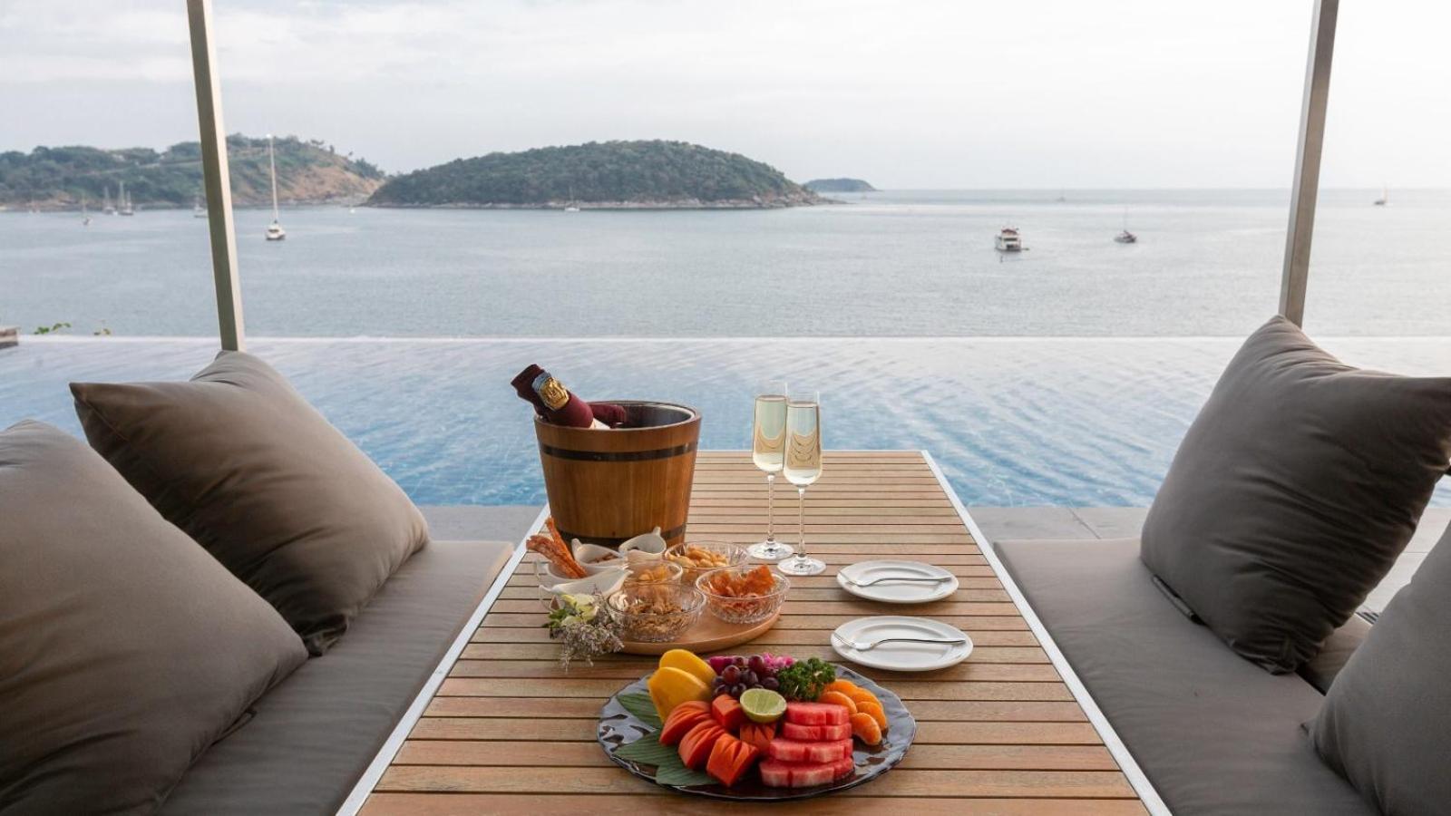 Villa Thousand Cliffs Nai Harn Esterno foto